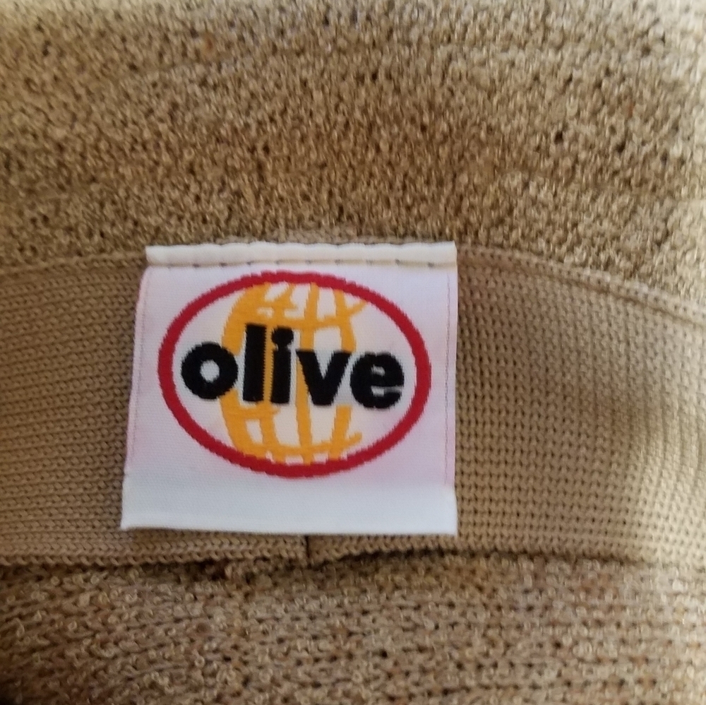 OLIVE Folding Hat - Picture 7 of 8
